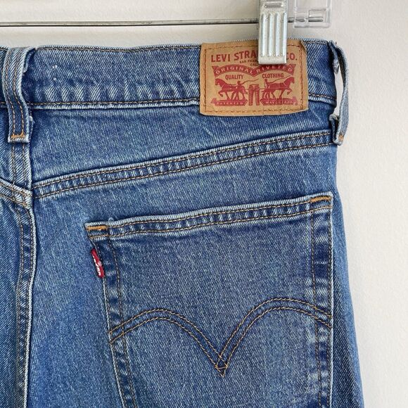 Levis Wedgie Straight Jeans Blue Women 29 Button Fly Hight Rise Stretch - Picture 7 of 14